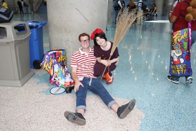 Kiki & her friend (dunno name)
From Kiki's Delivery Service.
Keywords: AX2012
